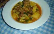 Sopa De Mandioca E Carne - Mulher Das Receitas
