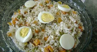 Arroz Com Atum E Legumes - Mulher Das Receitas