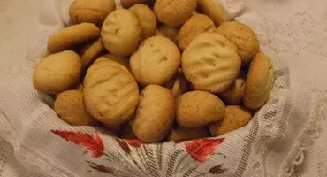 Biscoitos ou biscoitinhos de fécula de batata - Mulher das Receitas