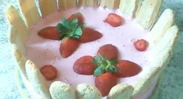 Torta De Frutas Vermelhas - Mulher Das Receitas