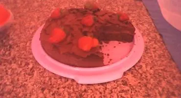 Bolo De Chocolate Trufado - Mulher Das Receitas