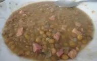 Sopa de lentilhas com bacon - Mulher das Receitas